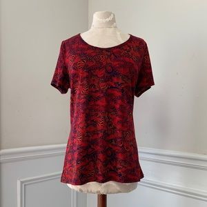 NWOT LuLaRoe Classic T - size L